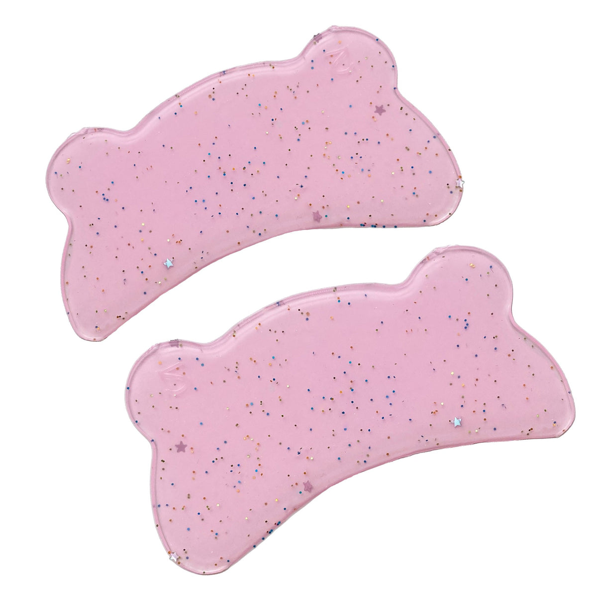 Korean Bear ultradünne Silikonpads mit Glitzer – selbsthaftende Pads für Korean Lash Lifting mit Perming Lotion

Die Korean Bear Silikonpads sind ultradünne, selbstklebende Pads für professionelles Korean Lash Lifting. Ihre sanft geschwungene Form mit süßem Bear-Ohren-Design fixiert die Wimpern präzise während der Einwirkzeit der Perming Lotion. Dank der extrem klebrigen Oberfläche haften die Pads sicher auf dem Augenlid – ganz ohne zusätzlichen Kleber. Erhältlich in Rosa oder Transparent mit Glitzer, sind 