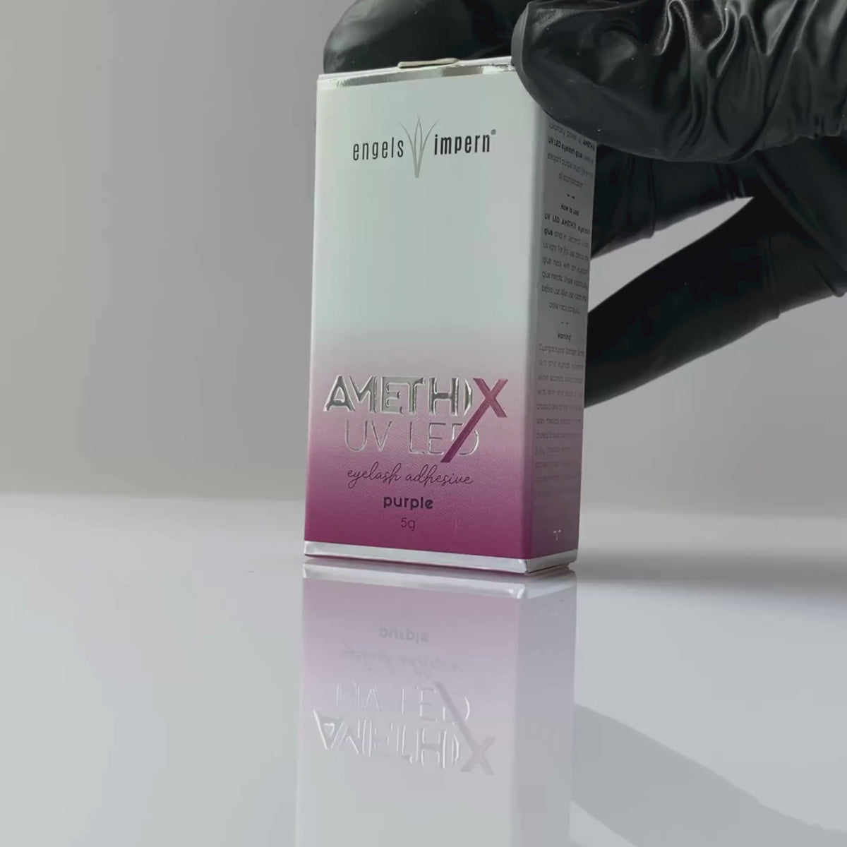 Video laden: AMETHIX lila UV LED Wimpernkleber 5 g im Produktvideo