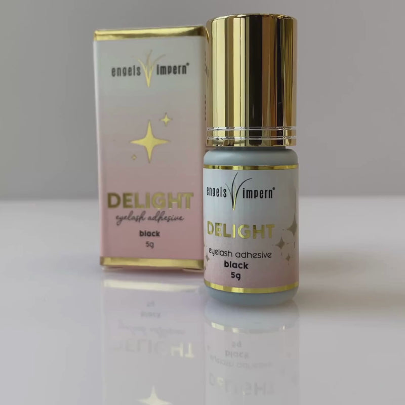 DELIGHT schwarzer Wimpernkleber 5 g mit Verpackung im Produktvideo